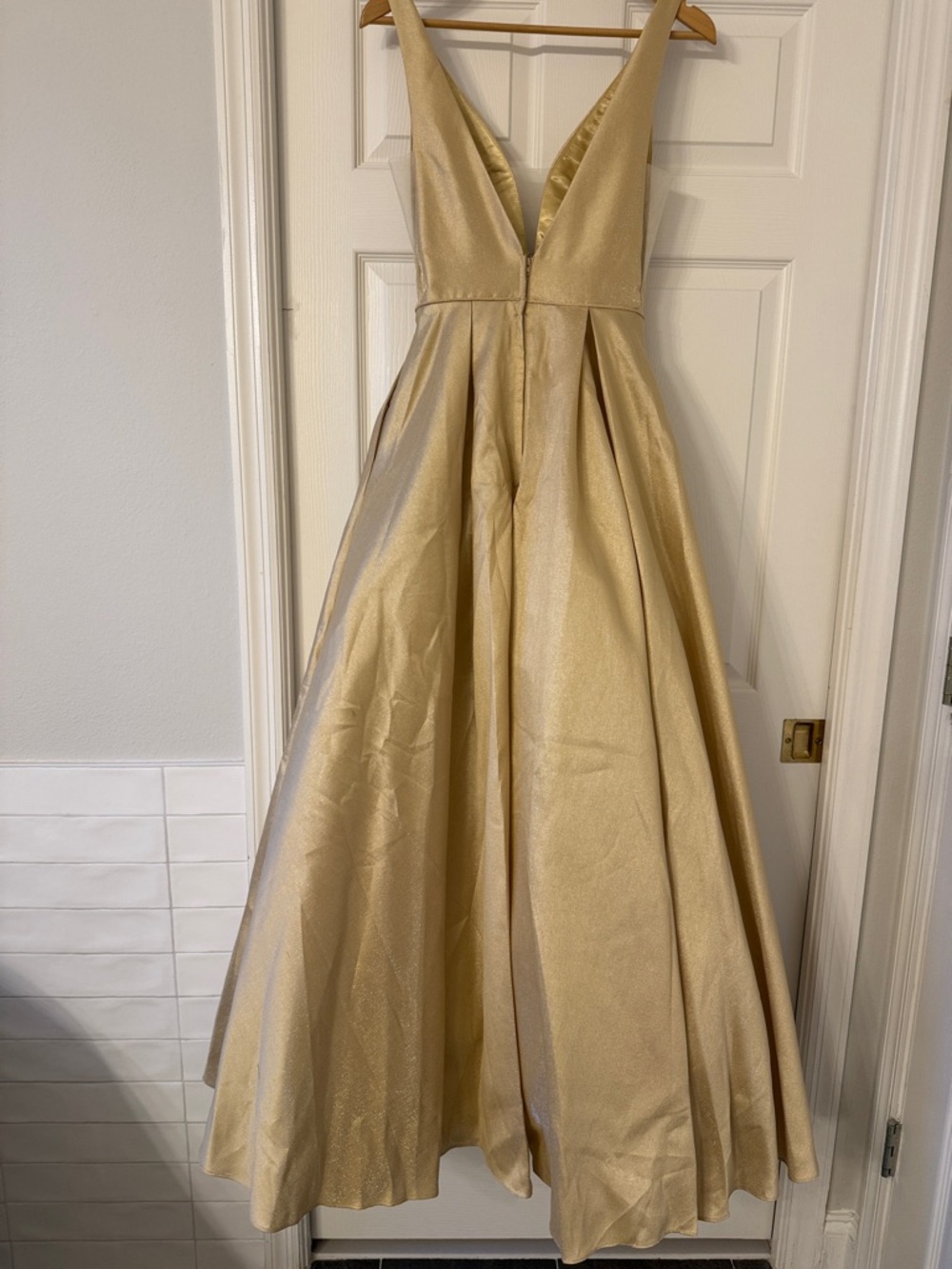 Camille La Vie Gold V-Neck Gown - Picture 5 of 10